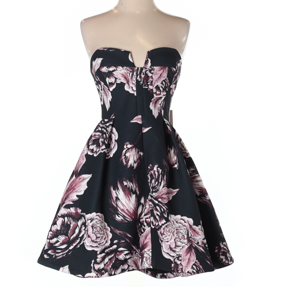 NWT Keepsake Floral Dress